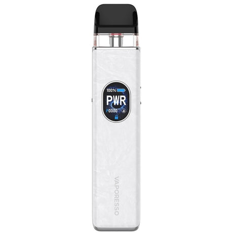 Vaper recargable Vaporesso Xros 5 Pod Kit en color blanco con acabado texturizado, pantalla frontal circular con indicador de potencia y batería, y cartucho transparente superior con boquilla negra.