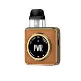 Svapatore Vaporesso Xros 5 Nano con batteria da 1600 mAh, design compatto in arancione dorato con striscia gialla, schermo circolare anteriore con indicatori di alimentazione e batteria e cartuccia superiore trasparente con bocchino nero.